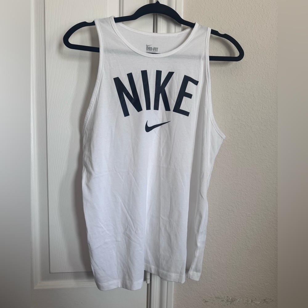 Nike Dri-Fit Regular Fit Tank Top